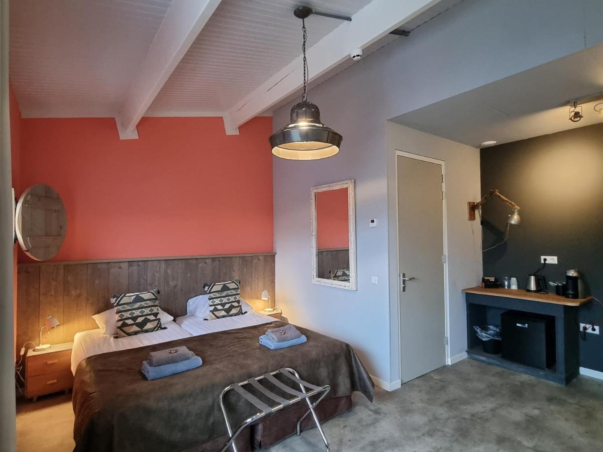 Beach Hotel Oostvoorne Luaran gambar
